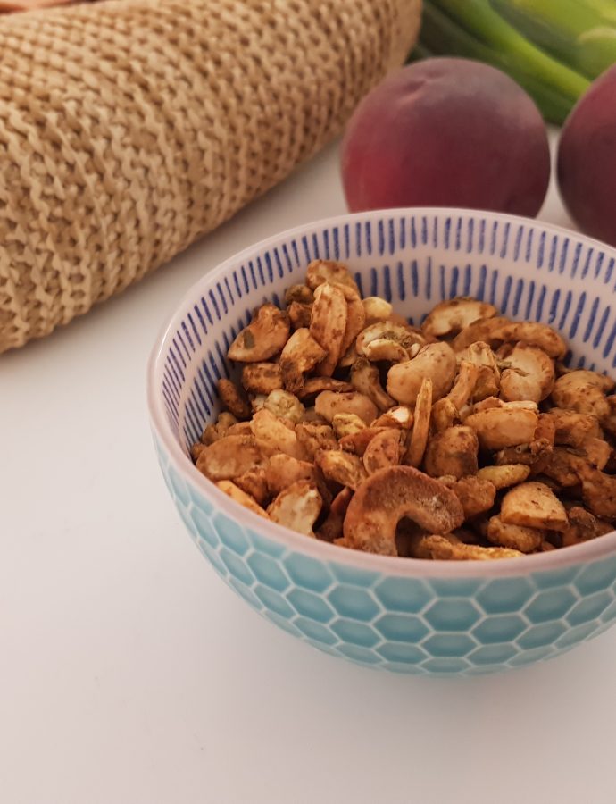 Die gesunde Snackbar ist eröffnet: Sourcream & Zwiebel Cashews (vegan)