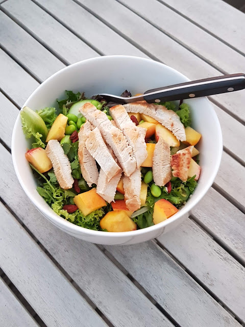 Heute Mal Salat: Asia-Salat mit Hühnchen